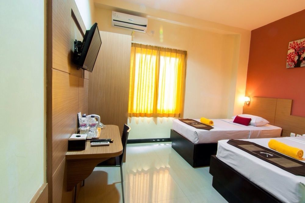City Hotel Mataram Kültér fotó