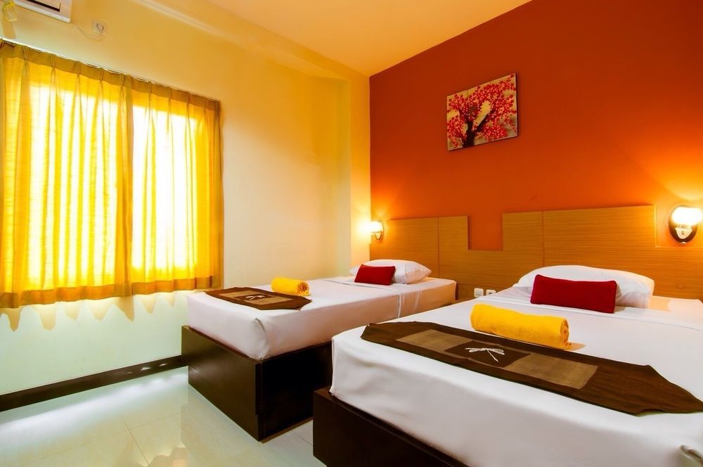 City Hotel Mataram Kültér fotó