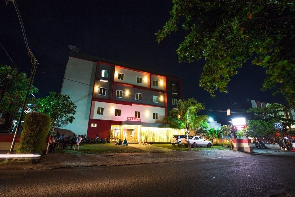 City Hotel Mataram Kültér fotó