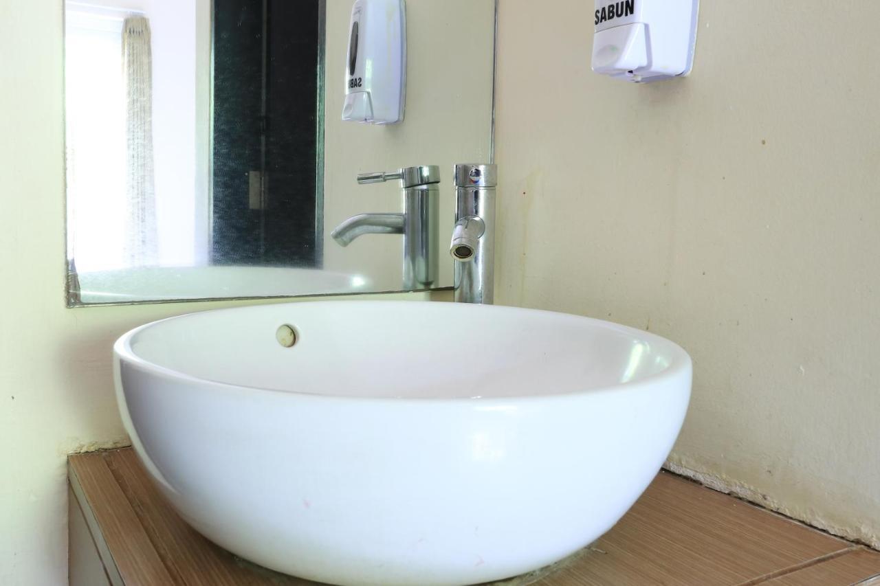 City Hotel Mataram Kültér fotó